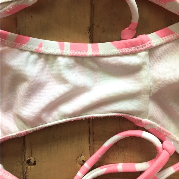 ROXY SURF SWIM BOHO PATTERN STRING BIKINI SET L M - Picture 7 of 12